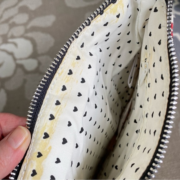 BRIGHTON Love & Joy Crossbody Bag Hearts Canvas Tom Clancy Design - Picture 5 of 6